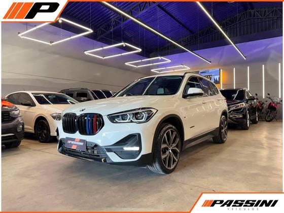 BMW X1 2.0 16V TURBO ACTIVEFLEX SDRIVE20I GP 4P AUTOMÁTICO BMW X1 2.0 16V TURBO ACTIVEFLEX SDRIVE20I GP 4P AUTOMÁTICO